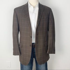 Tom James blazer in excellent pre owned condition